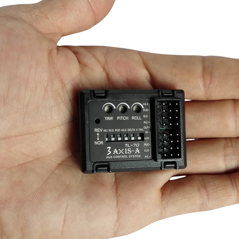 Analog Fpv Transmitter - 3 Axis Gyro Flight Controller TL70